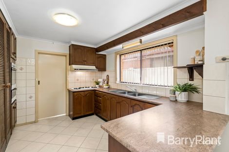 Property photo of 12 Chetwyn Drive Kings Park VIC 3021