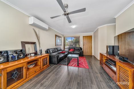Property photo of 29 Thornhill Crescent Dunlop ACT 2615