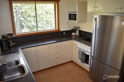 Property photo of 10 Hambledon Avenue Park Grove TAS 7320