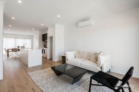 247 Waterhaven Bvd, Point Cook, VIC 3030