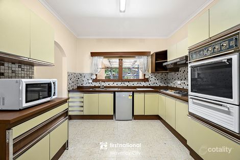 Property photo of 1 Hillside Road Mount Waverley VIC 3149