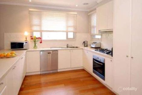 Property photo of 2 Fakenham Road Ashburton VIC 3147