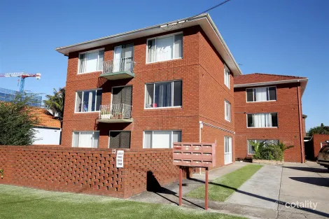 7/13 George St, Wollongong, NSW 2500