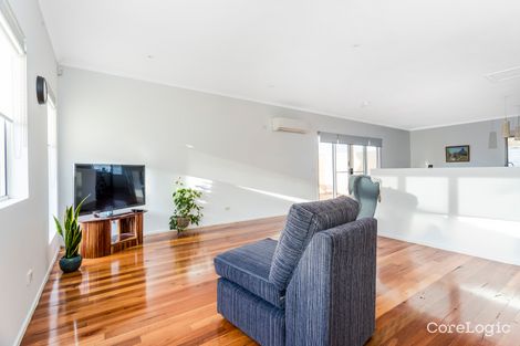 Property photo of 22/1-3 Stawell Street Werribee VIC 3030