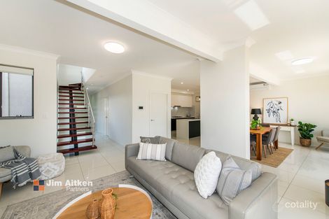 Property photo of 36 Epaulet Circuit Jordan Springs NSW 2747
