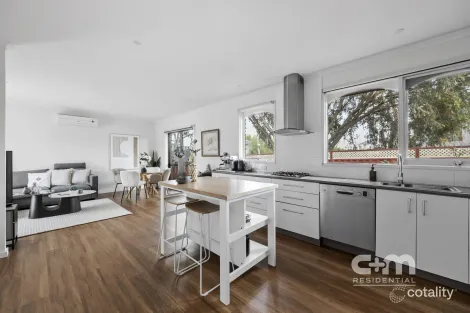 1/38 Grevillia Rd, Oak Park, VIC 3046