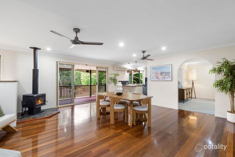 Property photo of 19 Chilton Court Deebing Heights QLD 4306