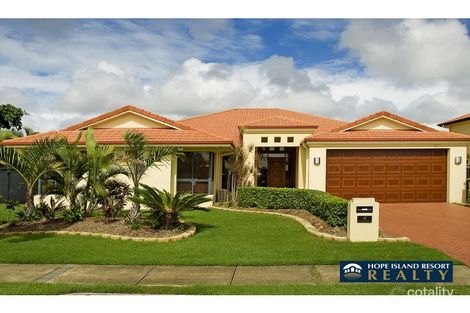 Property photo of 4 The Peninsula Helensvale QLD 4212