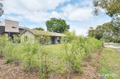 Property photo of 26 Longmore Crescent Wanniassa ACT 2903