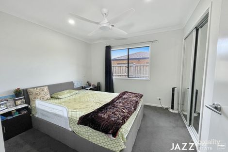 Property photo of 7 Esperance Place Point Cook VIC 3030