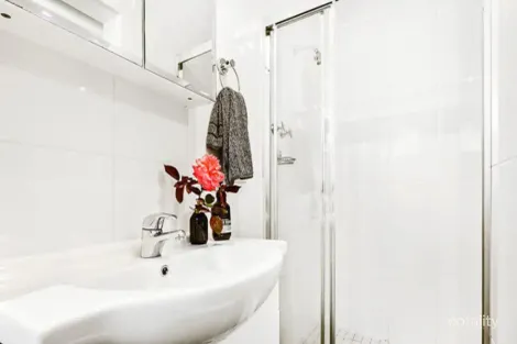 Property photo of 11/40 Waterloo Crescent St Kilda VIC 3182