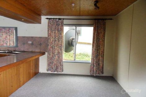 Property photo of 1 Evans Street Rosebery TAS 7470