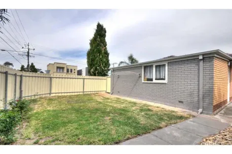 Property photo of 31 Cudmore Terrace Henley Beach SA 5022