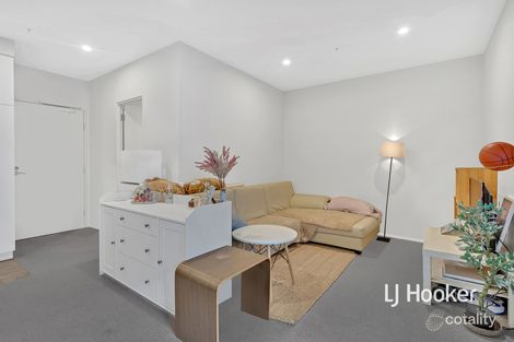 Property photo of 302/2 Caulfield Boulevard Caulfield North VIC 3161