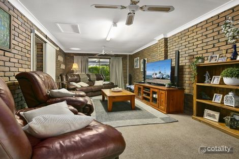 Property photo of 7 William Court Lawnton QLD 4501