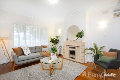 Property photo of 61 Cornwall Road Sunshine VIC 3020