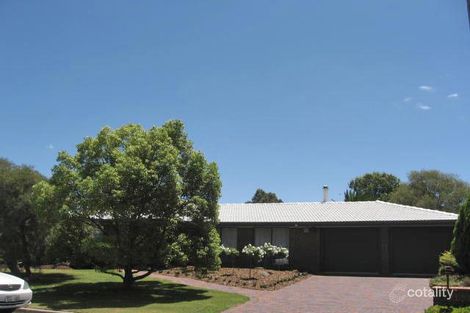 2 Paxton Ct, Redwood Park, SA 5097