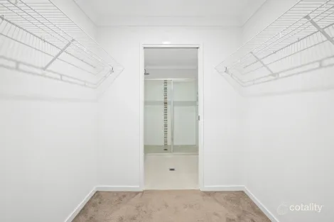 Property photo of 5 Springbrook Street South Ripley QLD 4306
