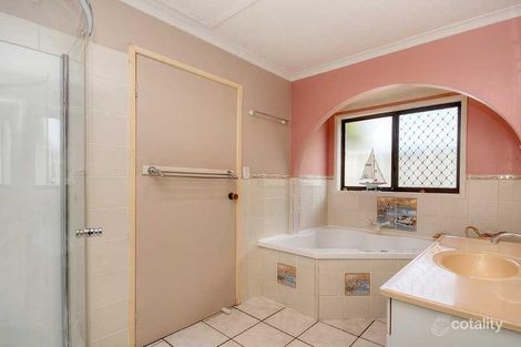Property photo of 34 Burrinjuck Drive Coombabah QLD 4216