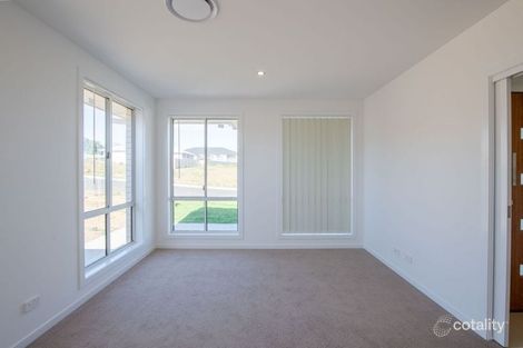 Property photo of 3 Brazier Road Orange NSW 2800