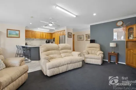 Property photo of 2/14 Cassina Close Forster NSW 2428