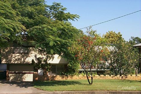 102 Mingera St, Mansfield, QLD 4122