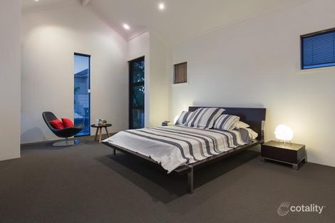 Property photo of 14 Locarno Close Stirling WA 6021