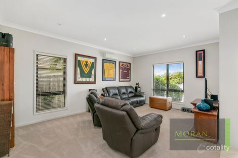 Property photo of 20 Highcrest Circuit Molendinar QLD 4214