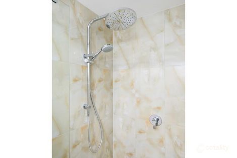 210/70-74 Carl St, Woolloongabba, QLD 4102