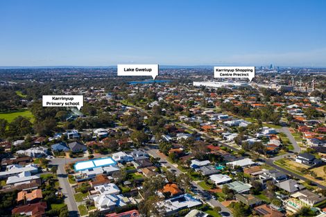 Property photo of 19 Clevedon Way Karrinyup WA 6018