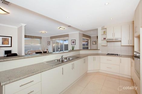 Property photo of 8 The Boulevard Parafield Gardens SA 5107