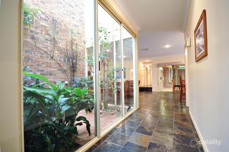 Property photo of 17 Ingrid Place Dubbo NSW 2830