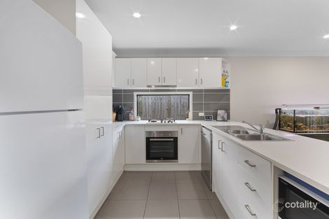 Property photo of 8 Mount Glorious Street Park Ridge QLD 4125