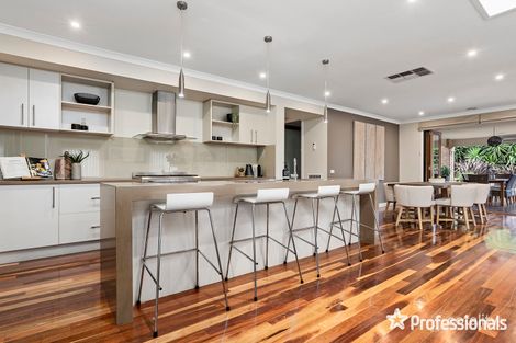 Property photo of 7 Empire Drive Mooroolbark VIC 3138