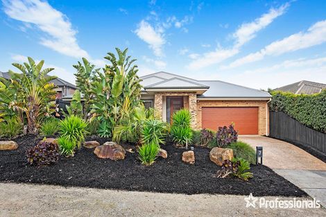 Property photo of 7 Empire Drive Mooroolbark VIC 3138