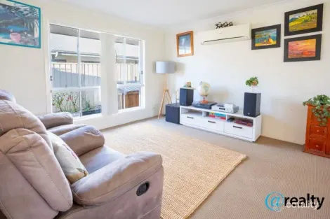 Property photo of 11 Jacaranda Avenue Kingaroy QLD 4610