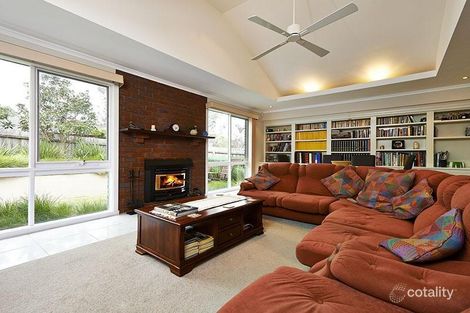 Property photo of 14 Mannix Square Wantirna VIC 3152