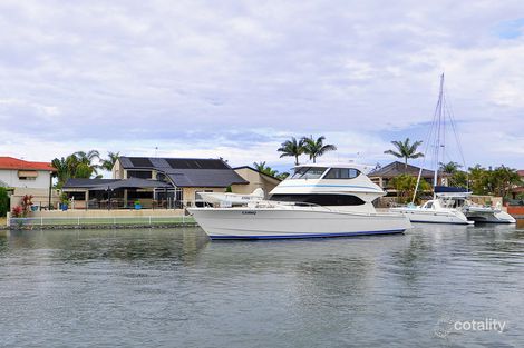 25 Daru Ave, Runaway Bay, QLD 4216