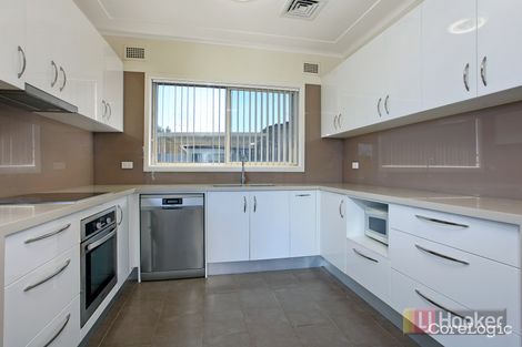 Property photo of 2 Moira Crescent St Marys NSW 2760