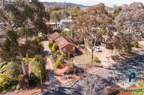 Property photo of 37 Aurora Close Mawson ACT 2607