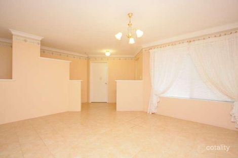 Property photo of 10 Hedgeley Way Canning Vale WA 6155