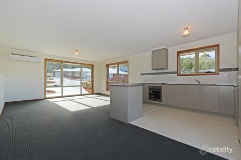 Property photo of 1/634 Oceana Drive Tranmere TAS 7018