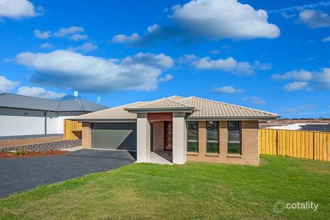25 Plover Cct, Aberglasslyn, NSW 2320