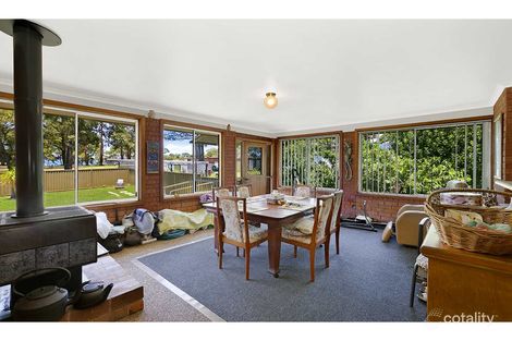 Property photo of 222 Wallarah Road Gorokan NSW 2263