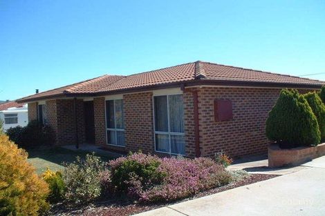 17 Kadina Cres, Isabella Plains, ACT 2905