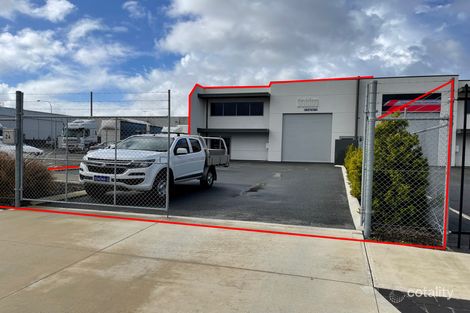 24 Forward St, Gnangara, WA 6077