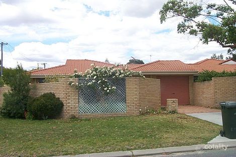 18 Ostend Rd, Scarborough, WA 6019