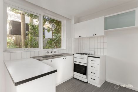 Property photo of 3/4 Narong Road Caulfield North VIC 3161