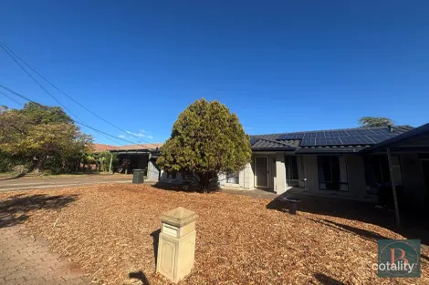 15 Earlsfield Ave, Salisbury East, SA 5109