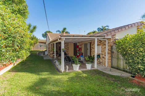 1/37 Government Rd, Labrador, QLD 4215